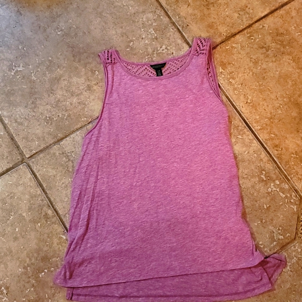 Aeropostale top